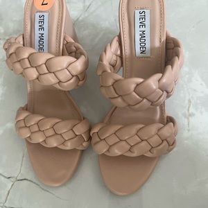 Steve Madden Size 7 braided heel sandals